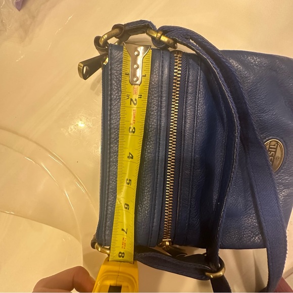 Fossil crossbody blue colour - Picture 13 of 16